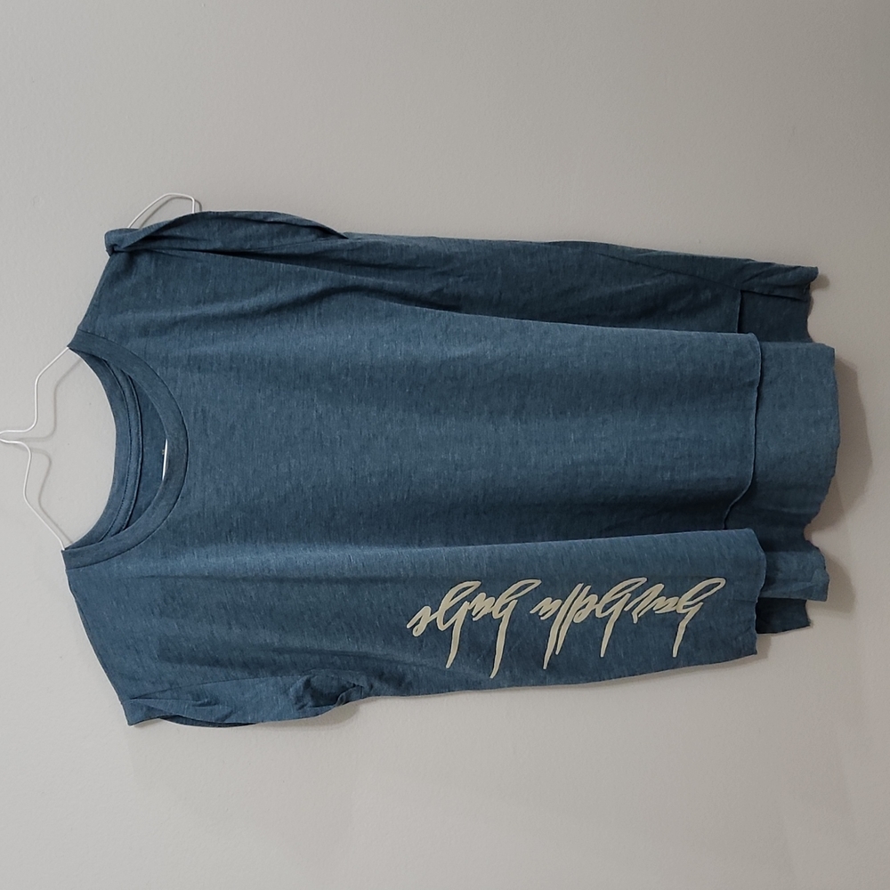 Barbella Babe Short Sleeve Workout Shirt in medium